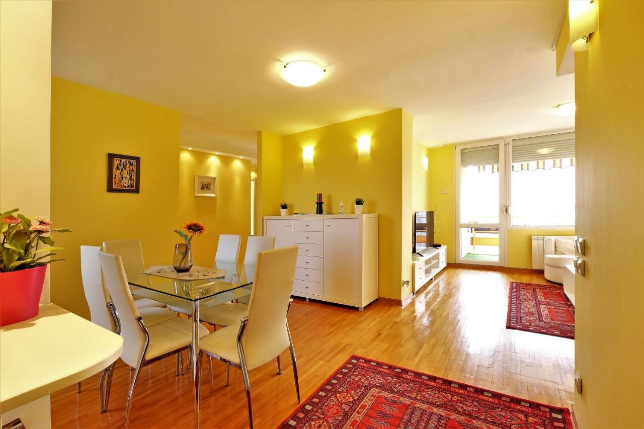 Apartment Bella Art Belgrado Exterior foto