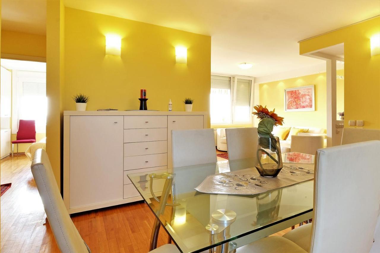 Apartment Bella Art Belgrado Exterior foto